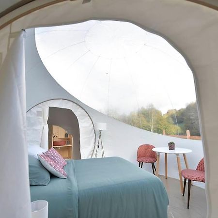 Bulle Hirondelle Hotel Quarré-les-Tombes Eksteriør billede